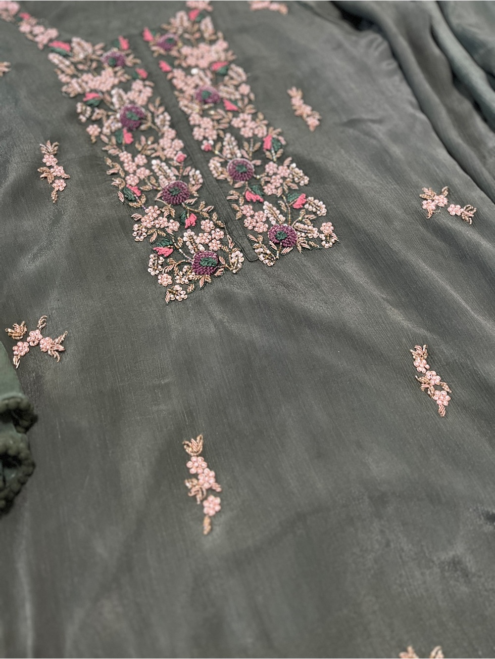 Embroidered Green 3 piece gharara Set - Picture 6 of 6